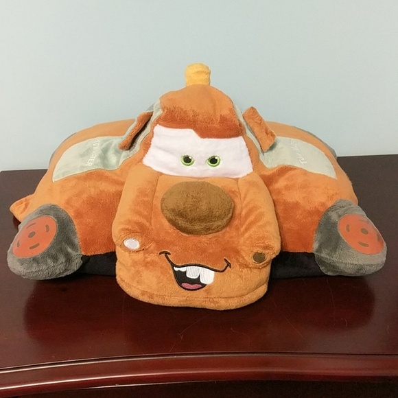 tow mater pillow pet